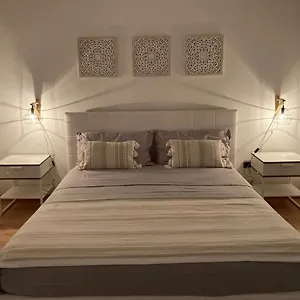 casa-marvuglia-giachery.sicilyhotelsitaly.net/